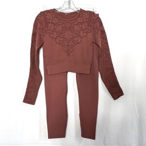 Fabletics‎ - Power Hold - Long Sleeve Top and Leggings Laser Cut Athletic Set.